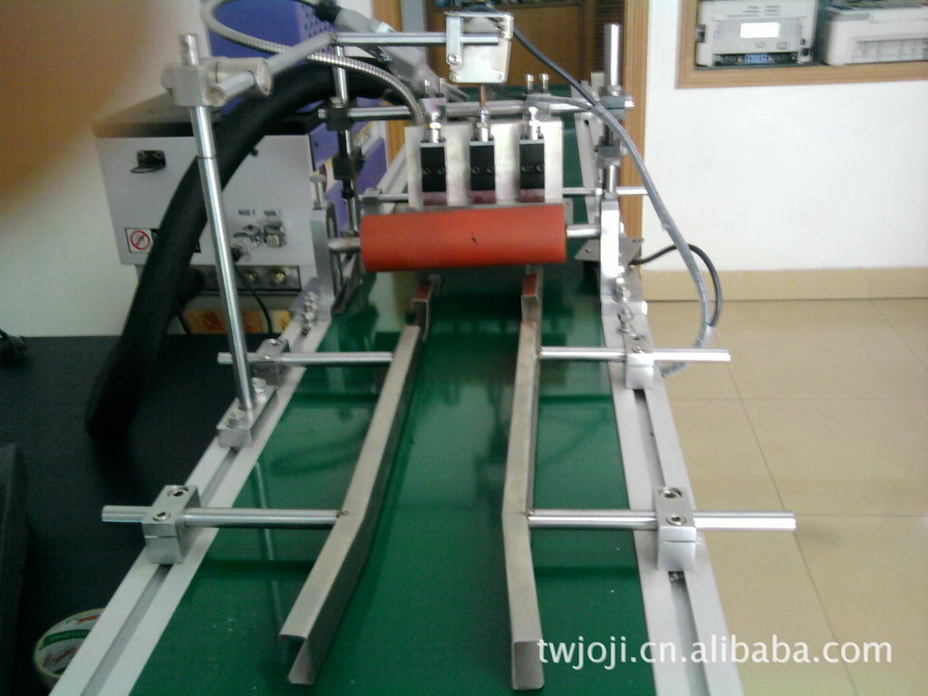 泡棉塗怖上膠機